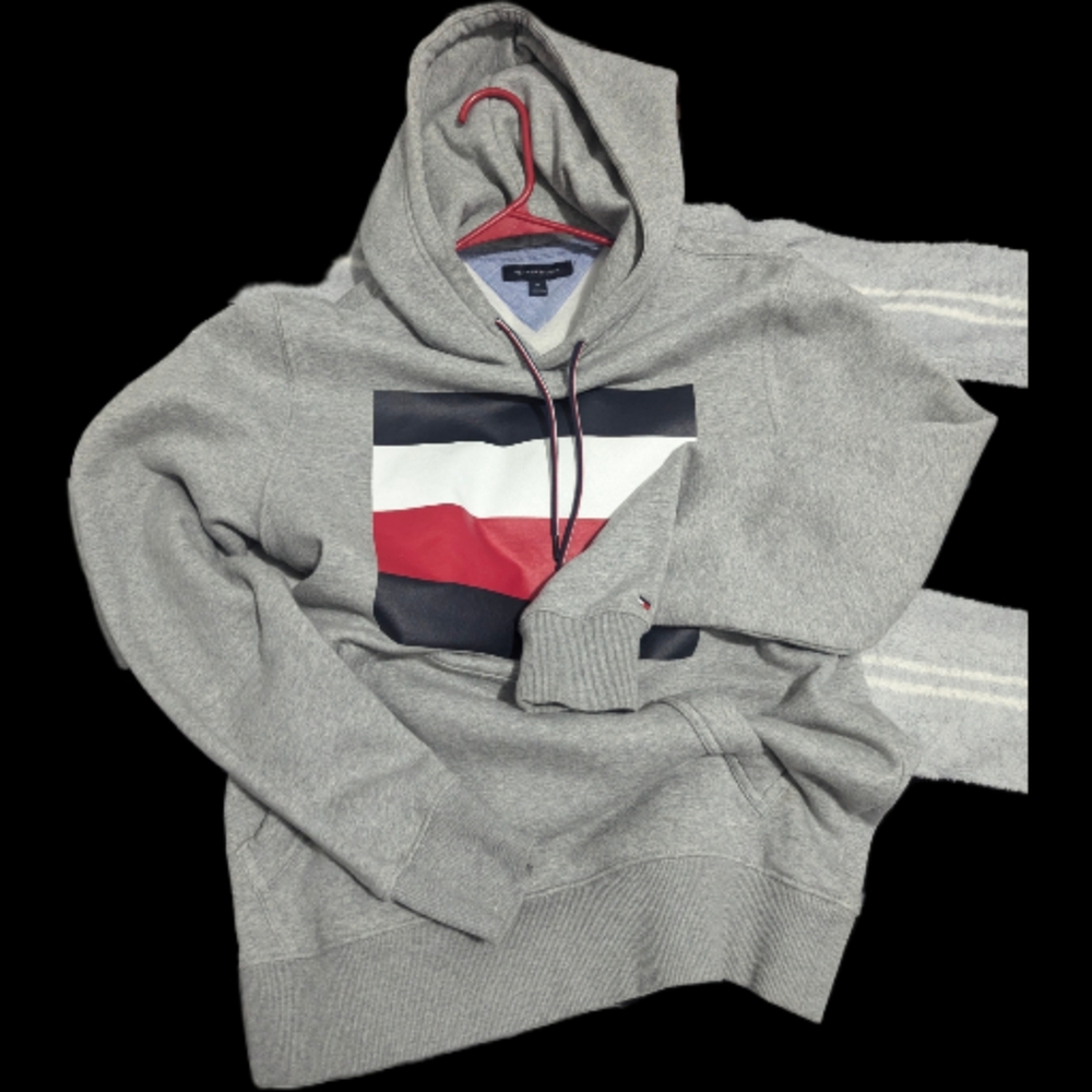 Tommy Hilfiger hoodie Men's size medium